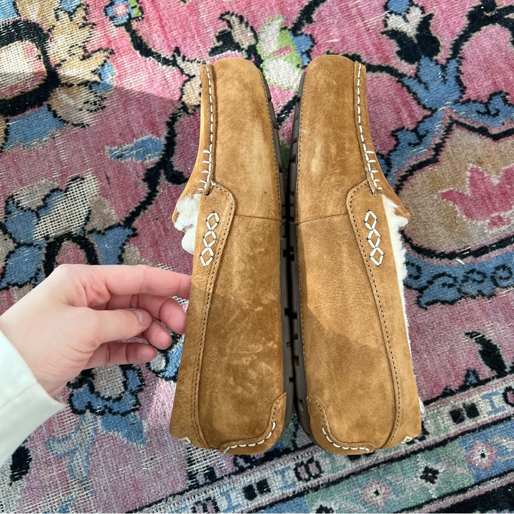 Ugg Chestnut Slipper - image 5